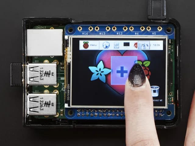 Мини-комплект Adafruit PiTFT HAT 2,4 дюйма — сенсорный TFT-экран 320x240