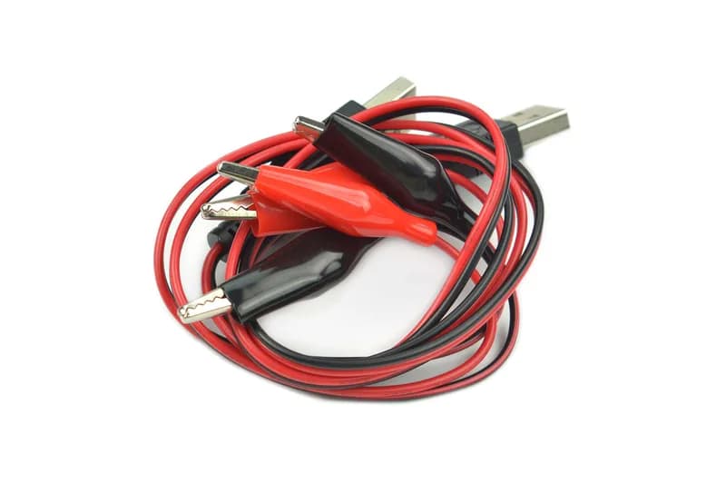Усильте свои проекты с помощью зажимов типа «крокодил» и USB-адаптера!