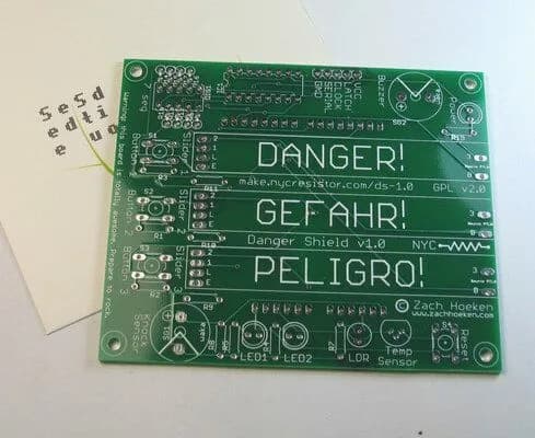 Печатная плата Danger Shield 1.0