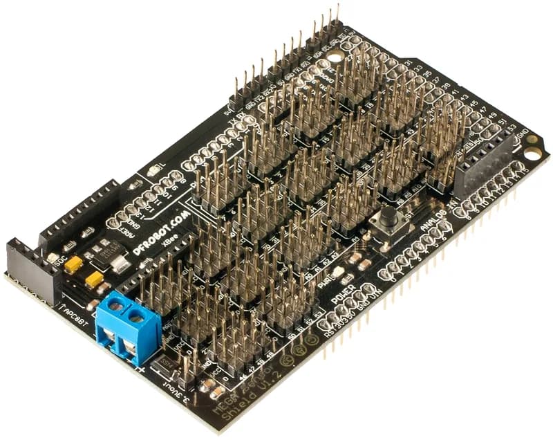 Изучите возможности Mega IO Expansion Shield V1.2