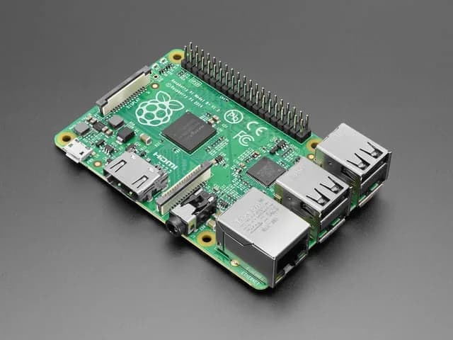 Raspberry Pi Модель B + 512 МБ ОЗУ