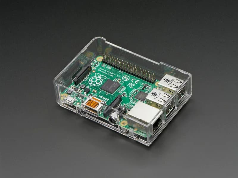 Основание корпуса Pi Model B+ / Pi 2 — прозрачное