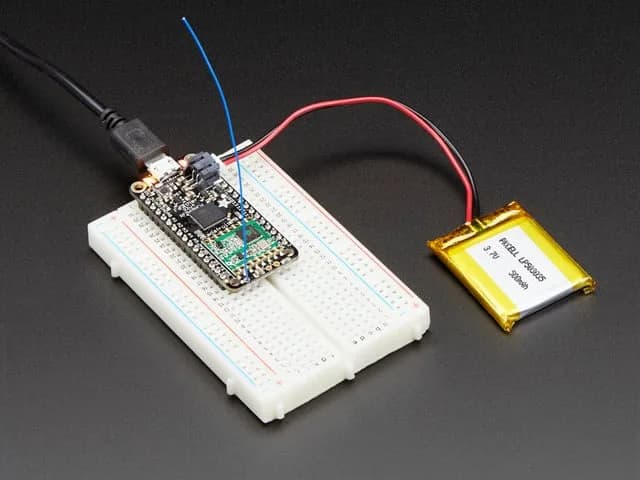 Пакетная радиосвязь Adafruit Feather 32u4 RFM69HCW — 868 или 915 МГц