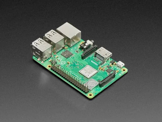 Raspberry Pi 3 — модель B+ — 1,4 ГГц Cortex-A53 с 1 ГБ ОЗУ