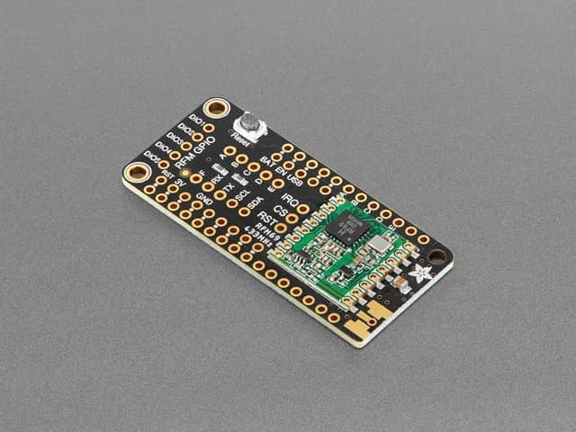 Радио Adafruit FeatherWing — RFM69HCW 433 МГц