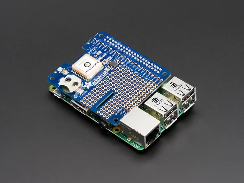 Adafruit Ultimate GPS HAT для Raspberry Pi A+/B+/Pi 2/3/4/Pi 5 Mini Kit
